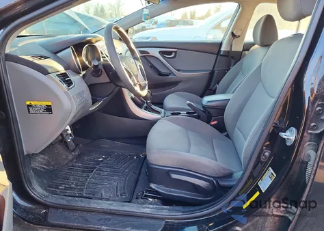 2015 Hyundai Elantra Se z USA, uszkodzony, nr VIN 5NPDH4AE6FH613862